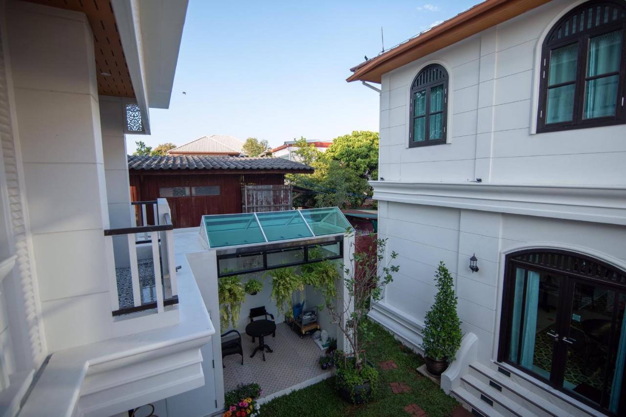 Nanta Glam Cm Hotel & Residences Чіангмай Екстер'єр фото