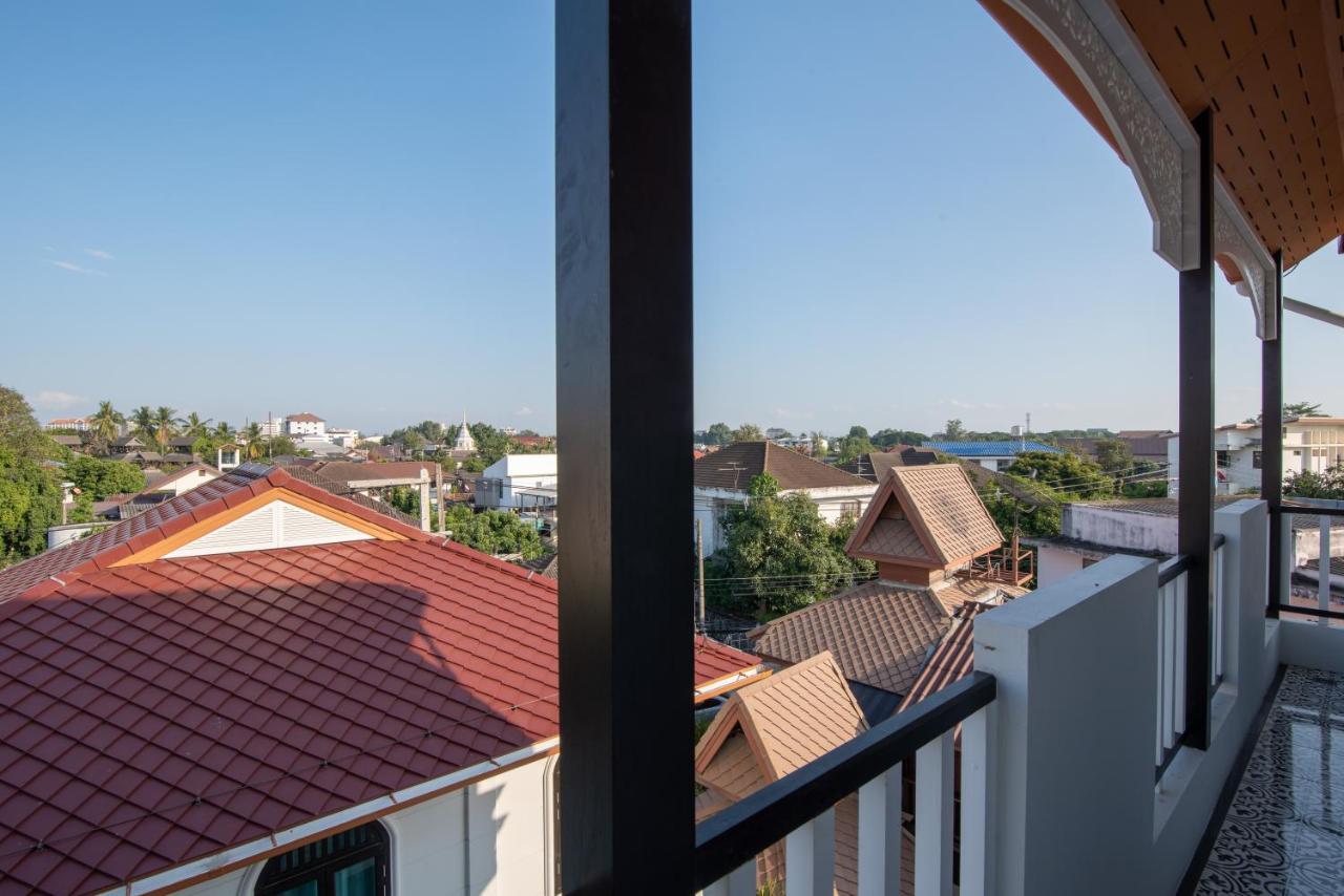 Nanta Glam Cm Hotel & Residences Чіангмай Екстер'єр фото